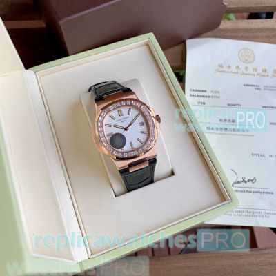 Fast Shipping Replica Patek Philippe Nautilus White Dial Square Diamond Bezel Watch